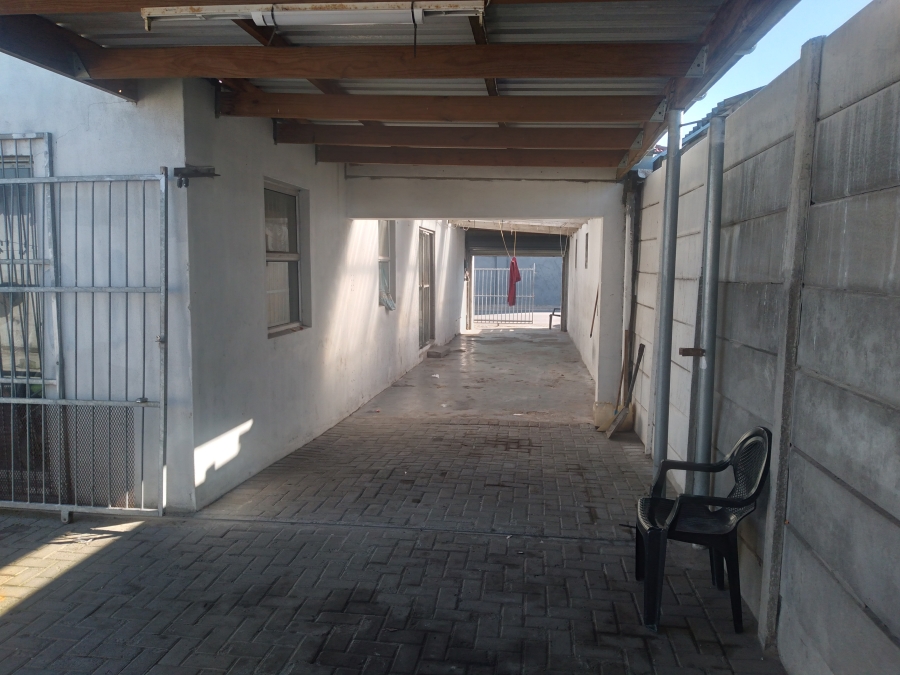2 Bedroom Property for Sale in Belhar Western Cape